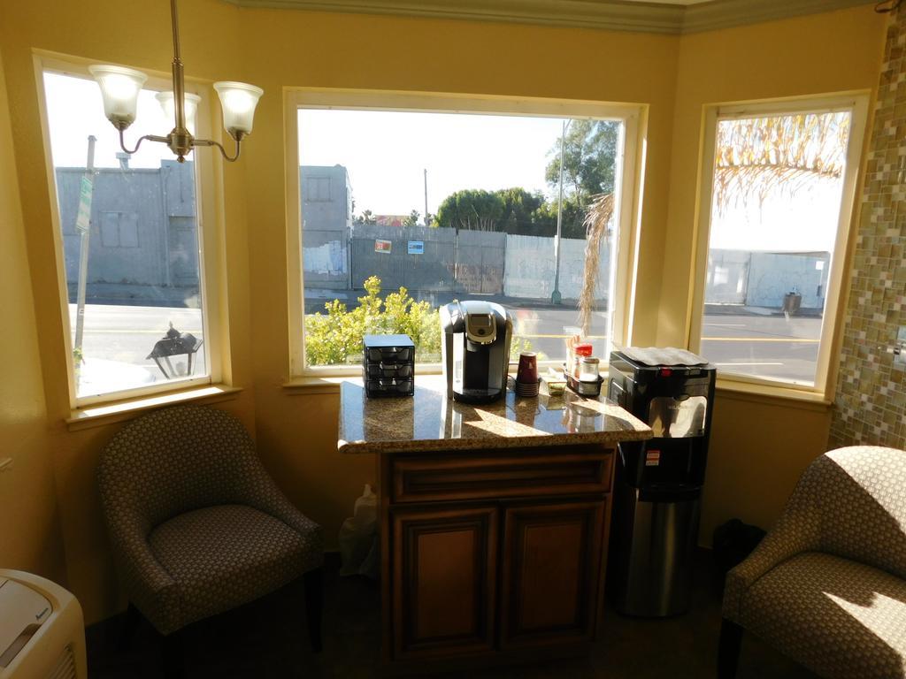 Continental Lodge Oakland Zewnętrze zdjęcie