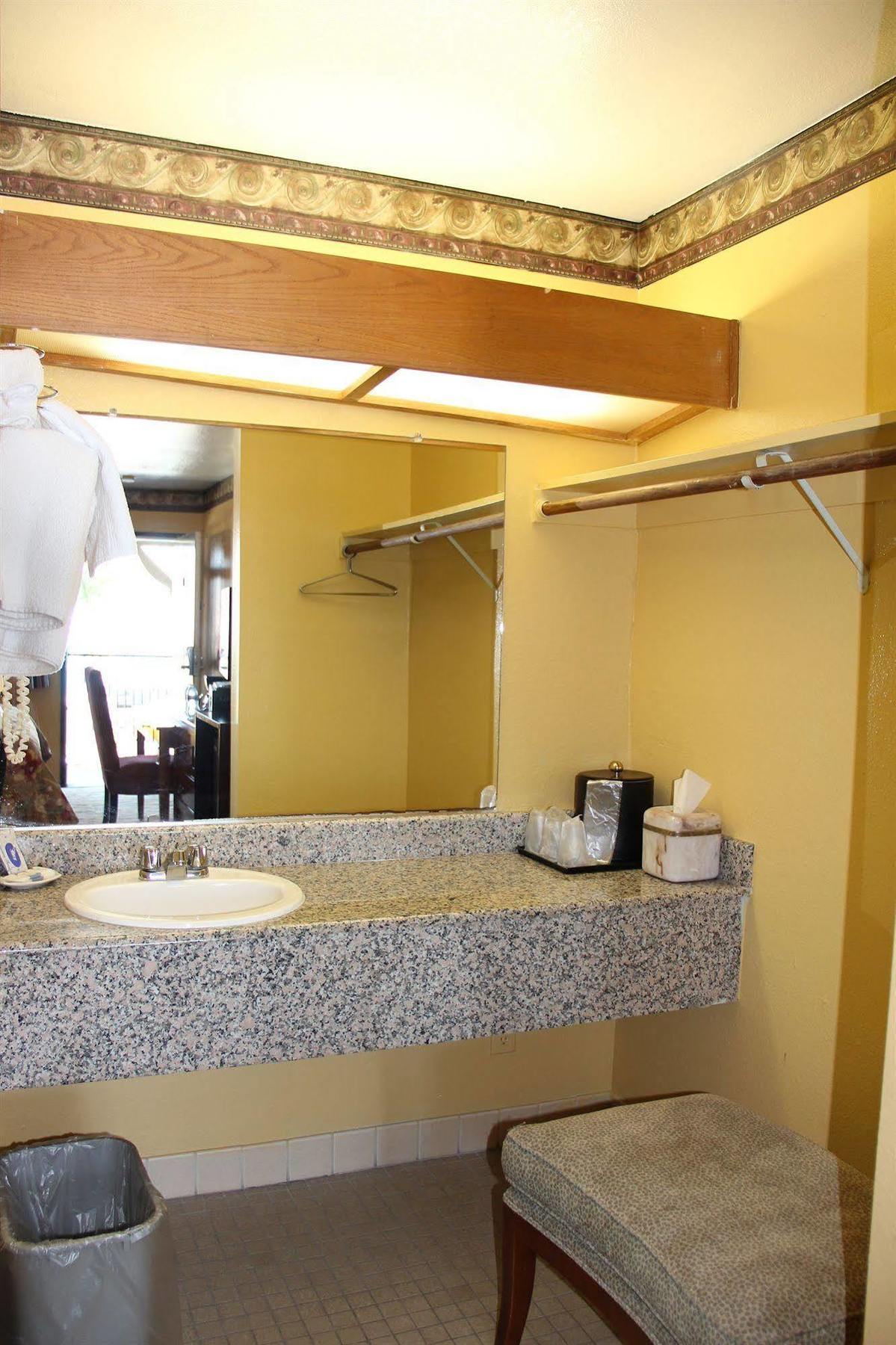 Continental Lodge Oakland Zewnętrze zdjęcie